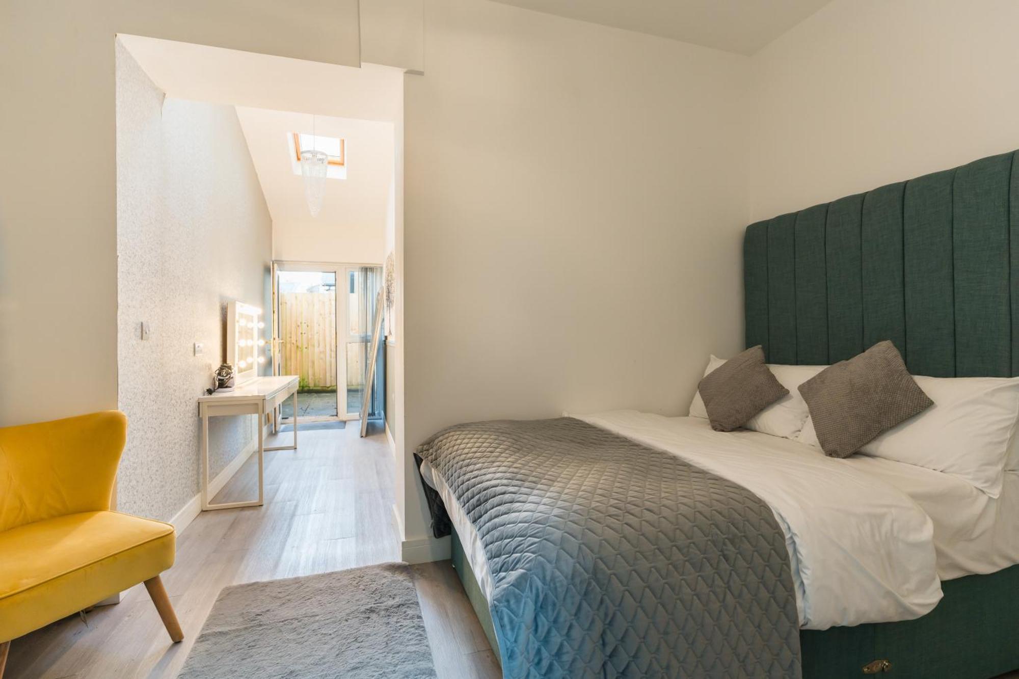 Nottage House Premier Apartments Cardiff Esterno foto